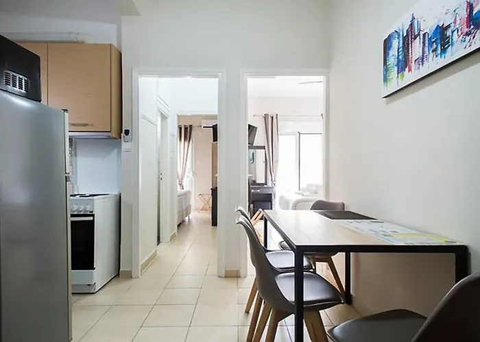 Medluxe Easy Acropolis Apartment!